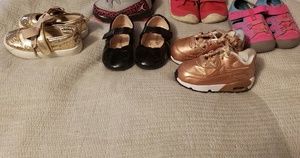 Toddler shoes size 5 mix